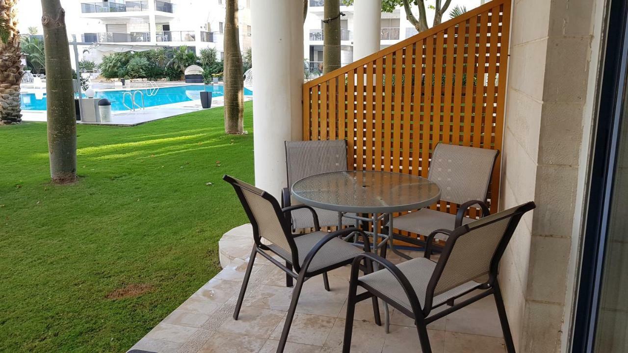 דירת גן פונה לבריכה - Pool Garden View Eilat Διαμέρισμα Εξωτερικό φωτογραφία