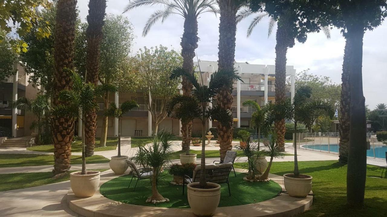 דירת גן פונה לבריכה - Pool Garden View Eilat Διαμέρισμα Εξωτερικό φωτογραφία